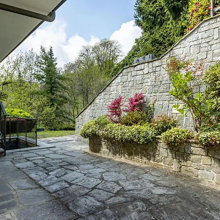 A Casa Nebbiuno, In Villa, Wifi, By Guestaly Appartement